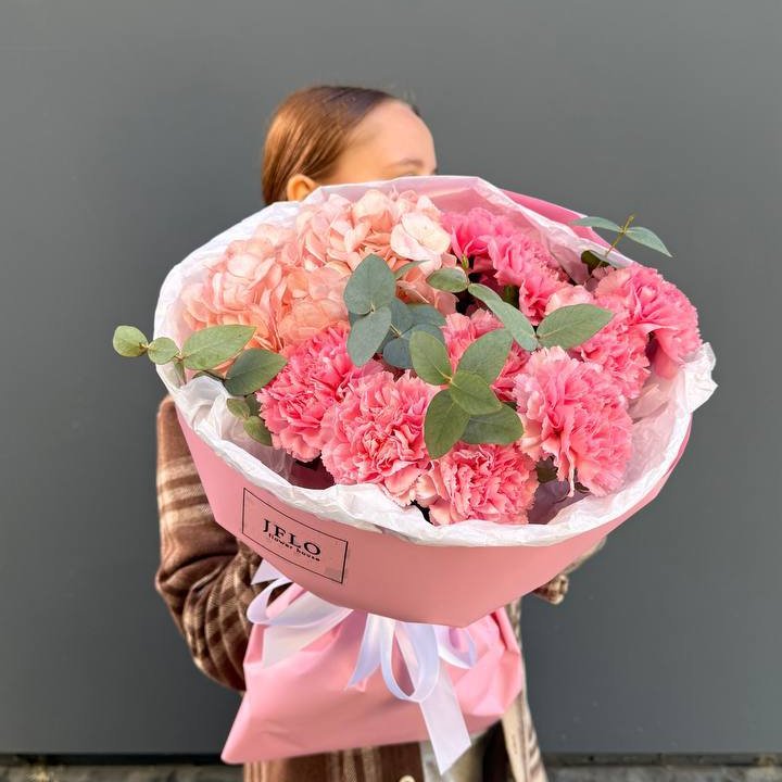 Дуо диантусы и гортензия в Балашихе