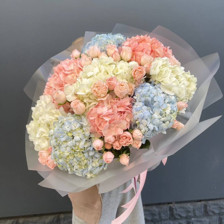 Дуо гортензии и бомбастик в Балашихе