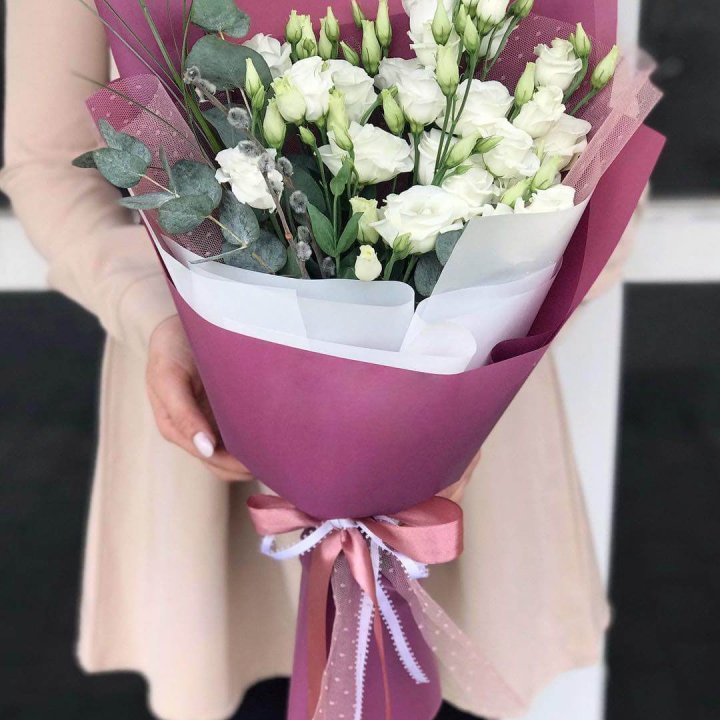 Эустомы с эвкалиптом в Балашихе