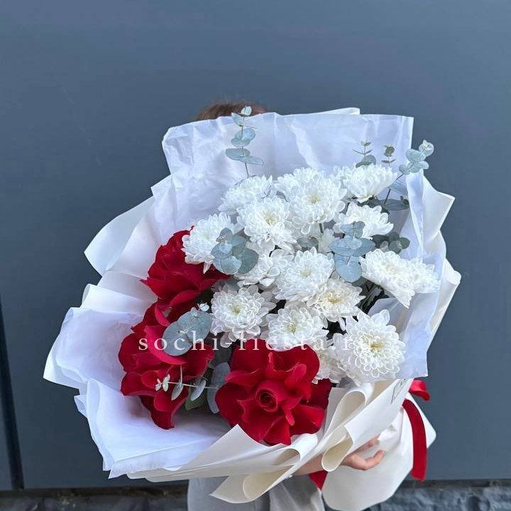 Дуо розы и хризантемы в Балашихе