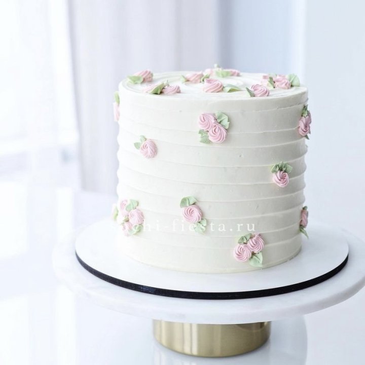 Торт "Розы в снегу" в Балашихе