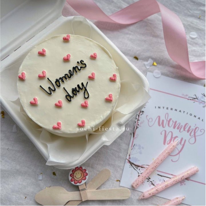 Бенто-торт "Дорогим женщинам"  в Балашихе
