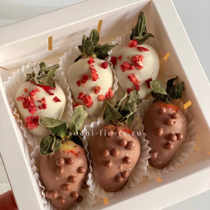 Клубника в шоколаде 6 ягод в Балашихе