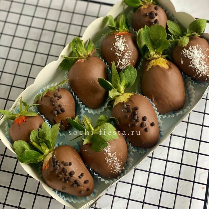 Клубника в шоколаде 10 ягод в Балашихе