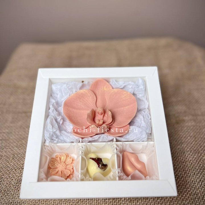 Конфеты из шоколада с Орхидеей в Балашихе