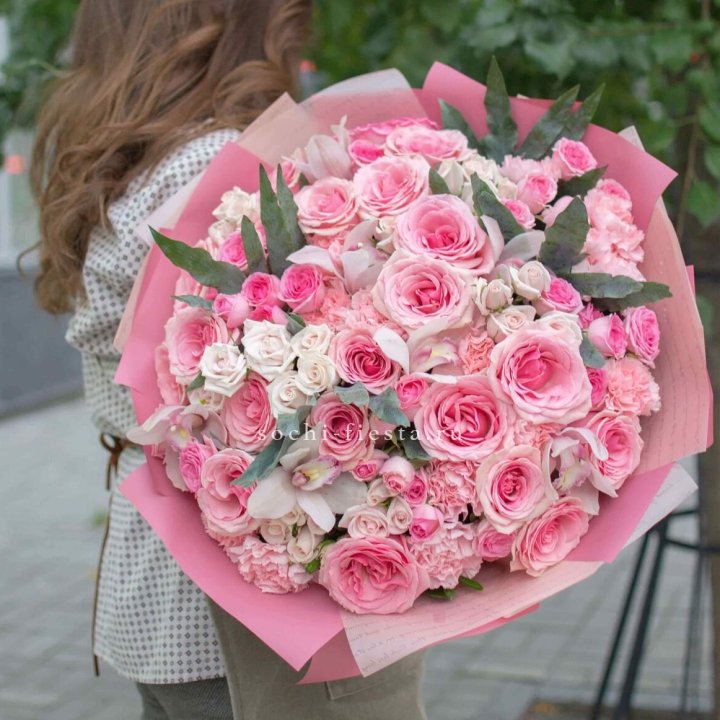 Дизайнерский букет "Барби" в Балашихе