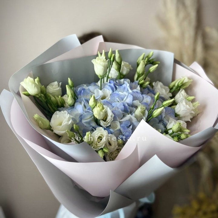 Букет с гортензией "Адель" в Балашихе