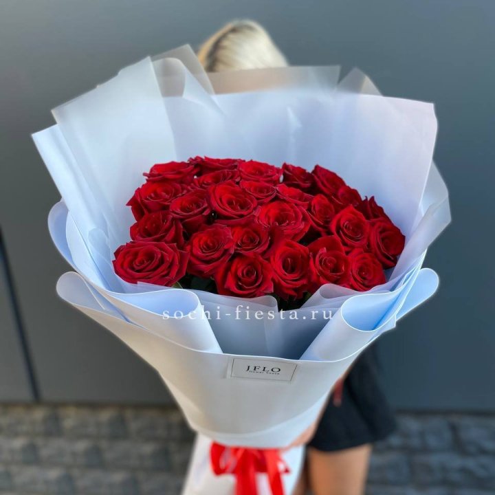 25 высоких роз  в Балашихе