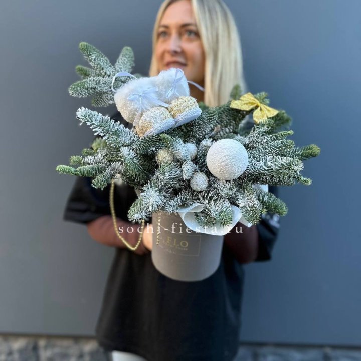 Новогодний бокс "Ботс голд" в Балашихе