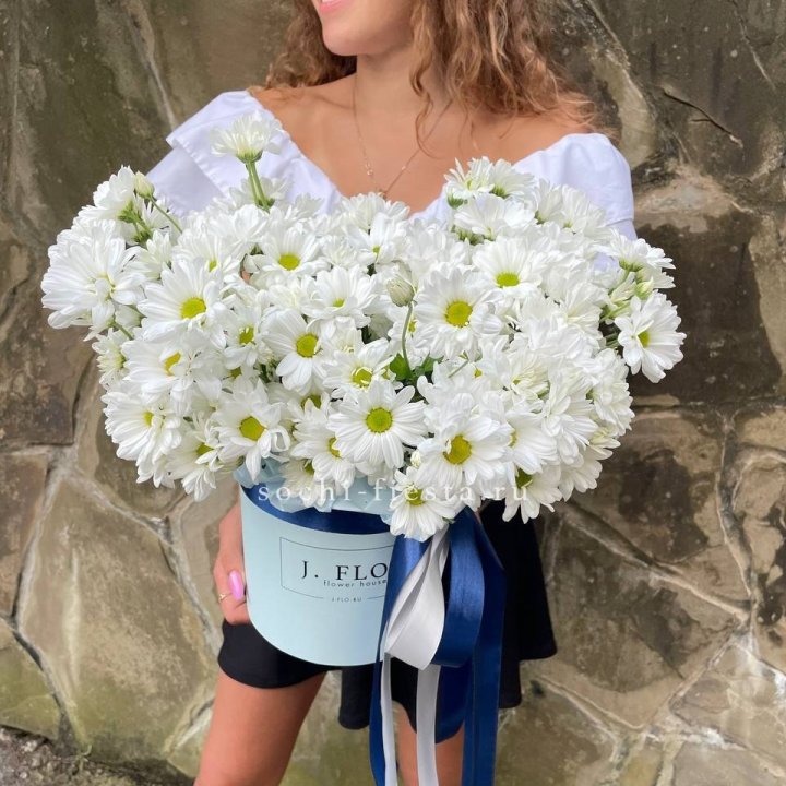 Коробка с хризантемами №2 в Балашихе