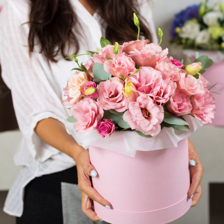 Эустома в шляпной коробке в Балашихе