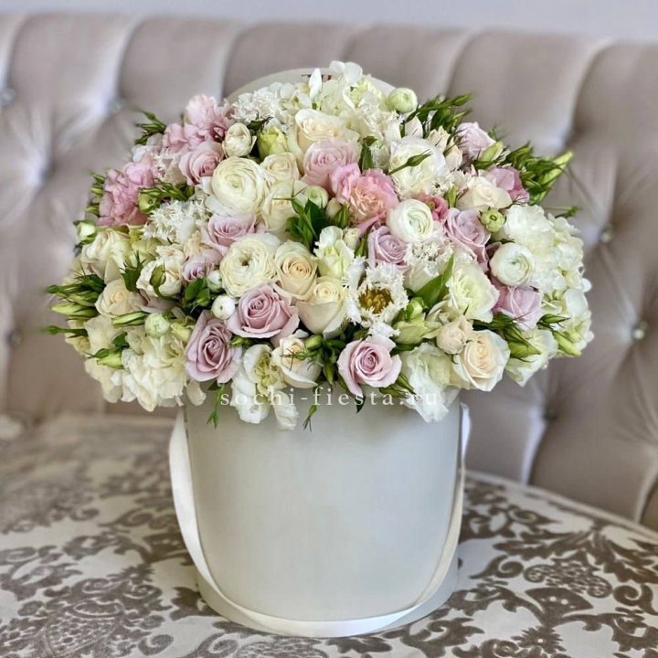 Цветочный бокс "Ловинг" в Балашихе