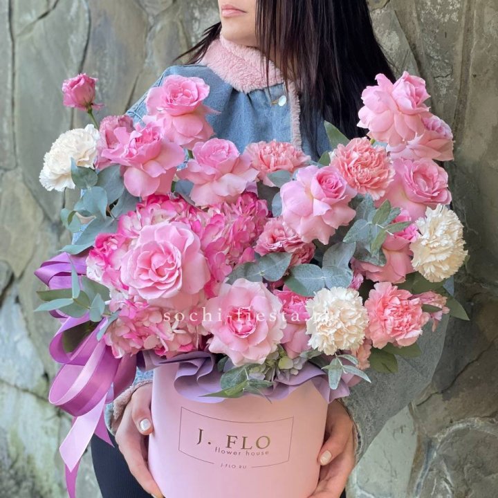 Цветочный бокс "Эсмиральда" в Балашихе