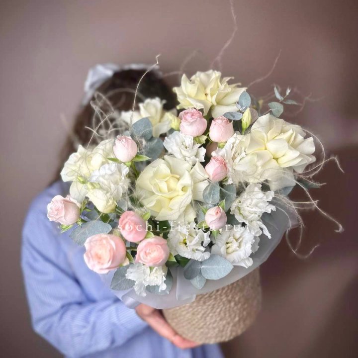 Авторский бокс "Милена" в джутовом кашпо в Балашихе