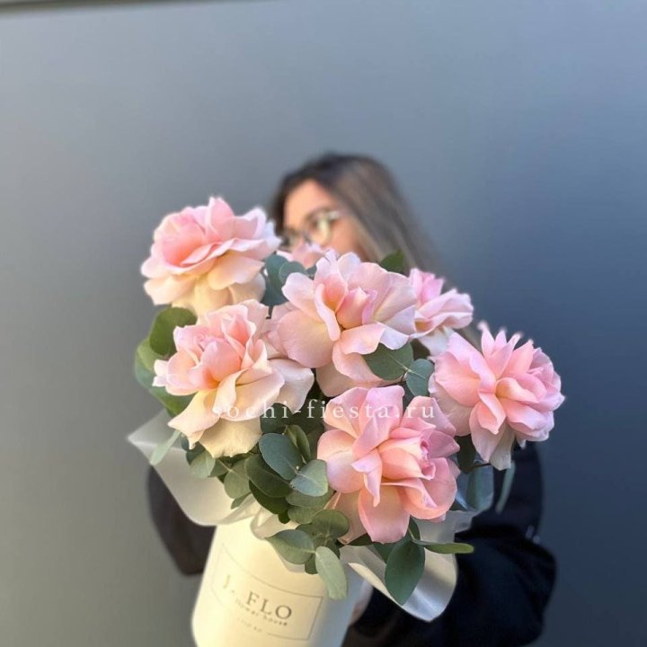 Французские роз в боксе в Балашихе