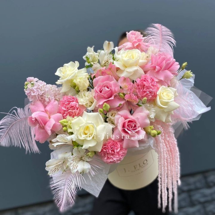 Дизайнерский бокс "Ловели" в Балашихе