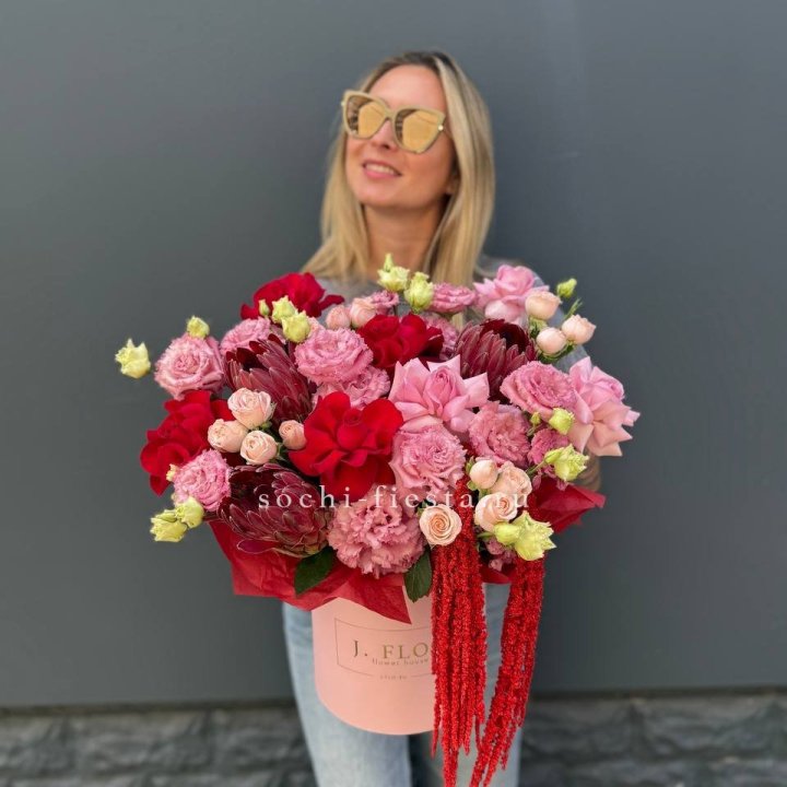 Дизайнерский цилиндр "Криотель" в Балашихе