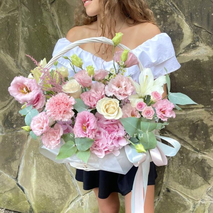 Авторская корзина "Миа" в Балашихе