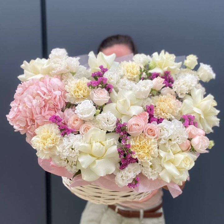 Корзина "Воздушная нежность" в Балашихе