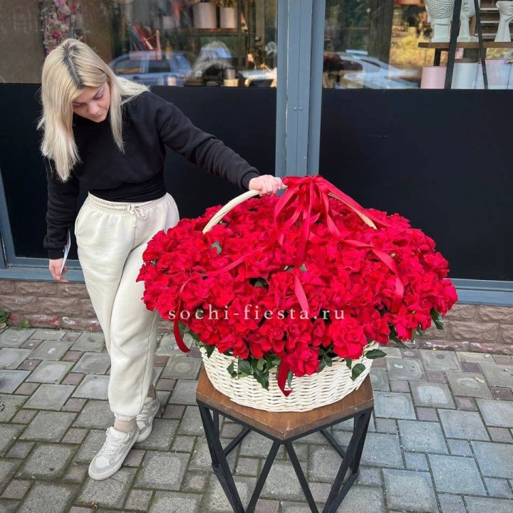 201 французская красная роза в Балашихе