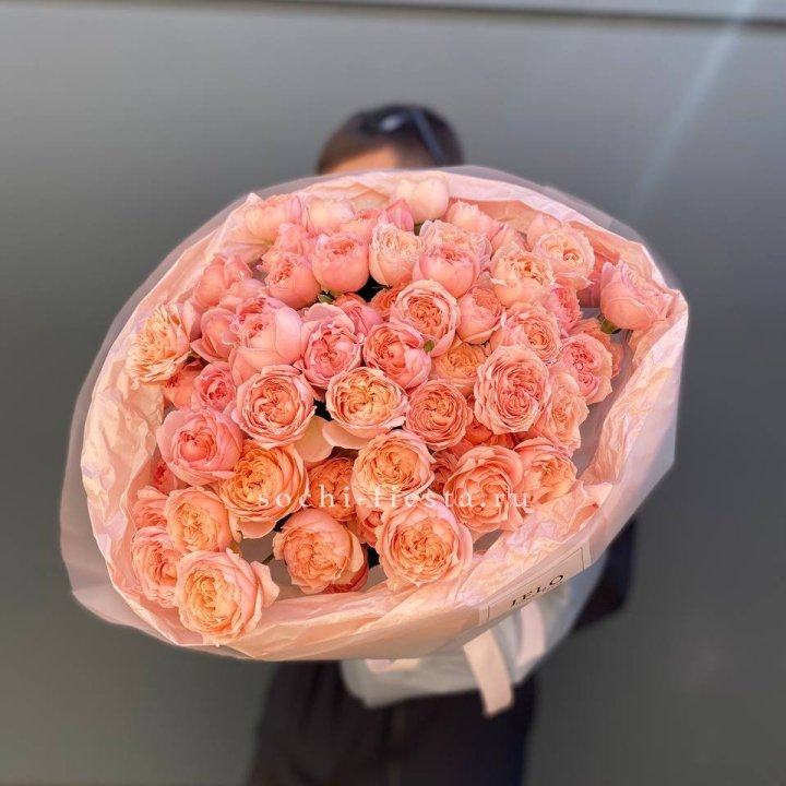 Букет из 21 пионовидной розы Джульетта в Балашихе
