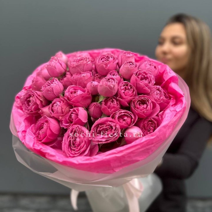 Букет из пионовидных роз  в Балашихе