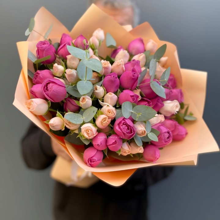 Букет кустовых роз Тендернес в Балашихе