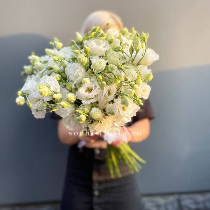 Букет эустом под ленту  в Балашихе