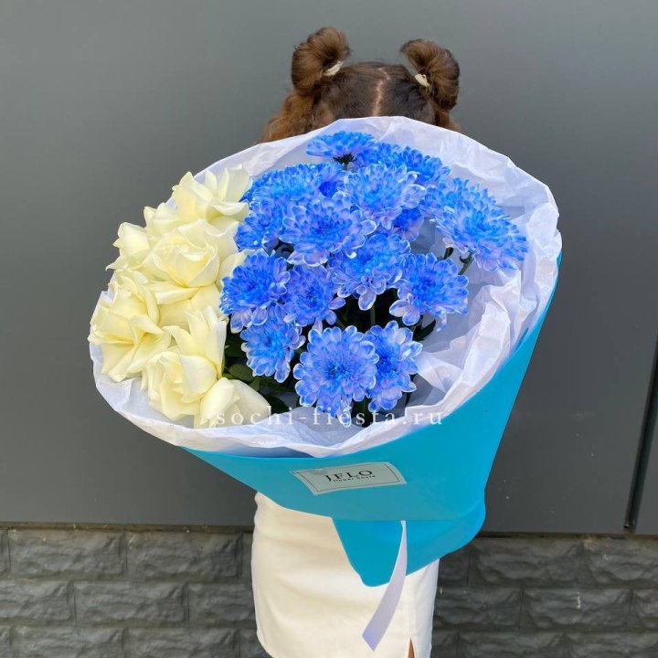 Дуо букет розы и хризантема в Балашихе