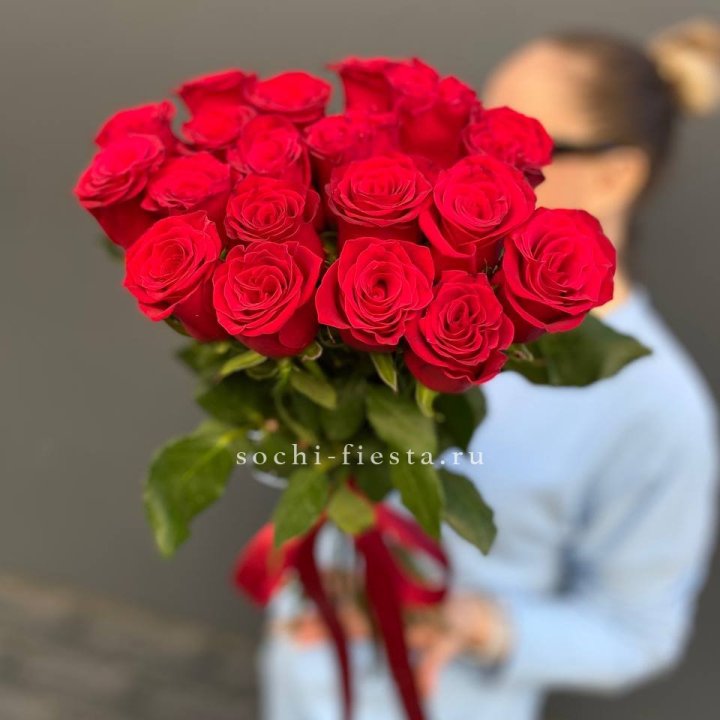 19 красных роз в Балашихе