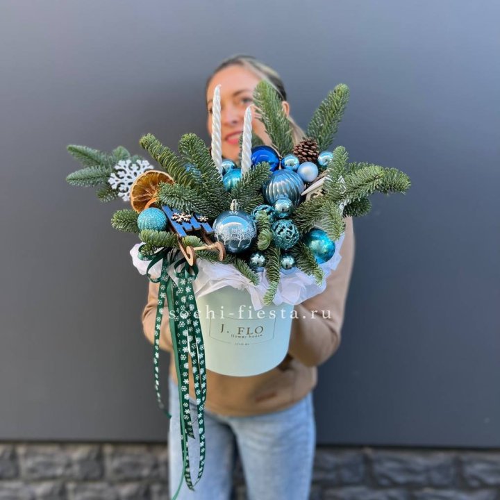 Композиция "Мери крисмас блю" в Балашихе