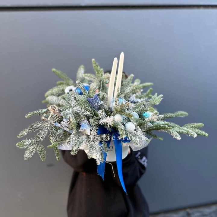 Новогодняя композиция в коробке  в Балашихе