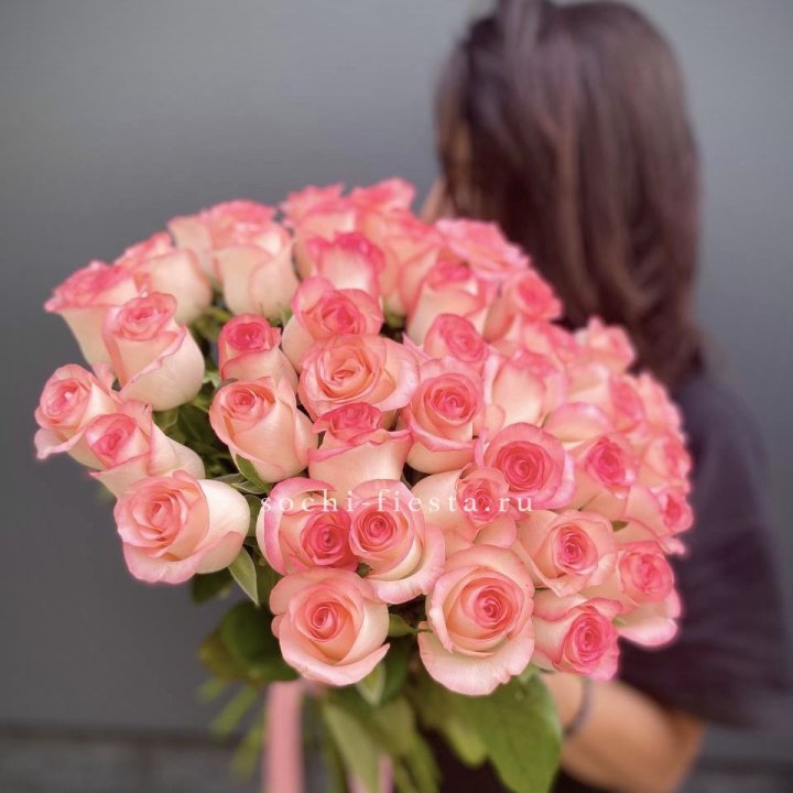 Охапка Роз Джумилия в Балашихе