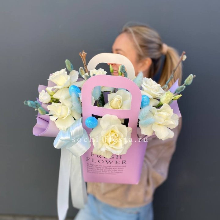 Цветочная сумочка "Пасхальная композиция" в Балашихе