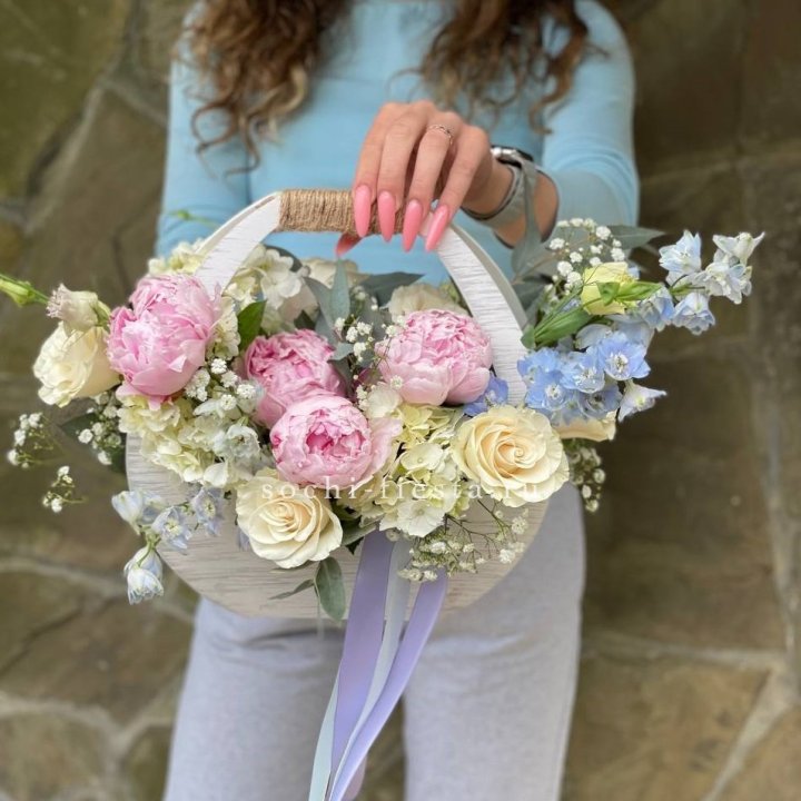 Ящик с пионами в Балашихе