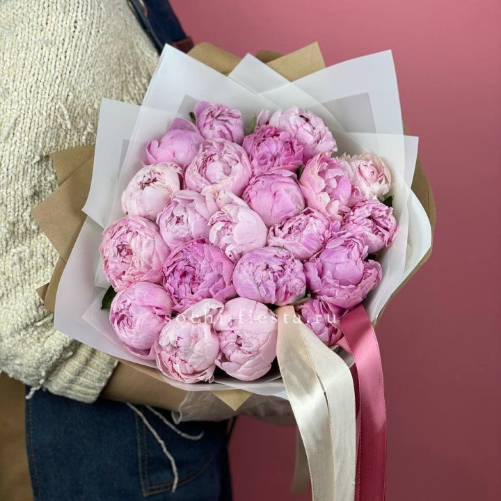 Букет из 21 пионов в Балашихе
