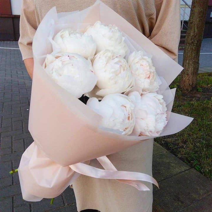 Букет белых пионов в Балашихе