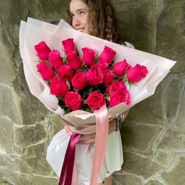 19 алых роз в Балашихе
