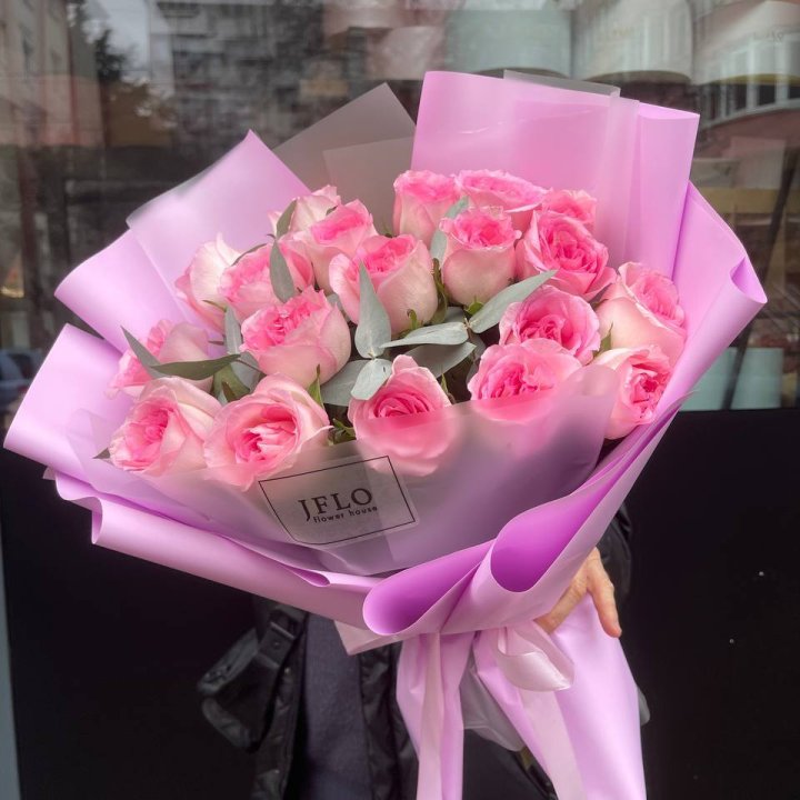  19 розовых роз в Балашихе