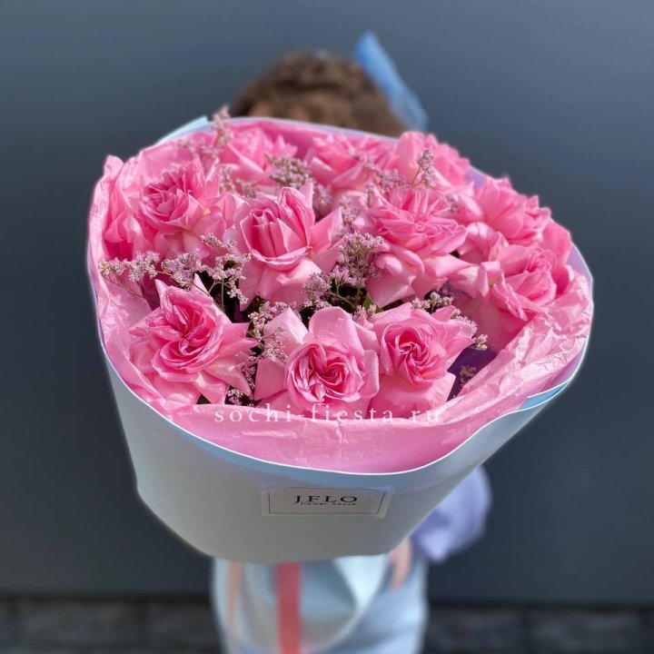 Букет французских розовых роз  в Балашихе