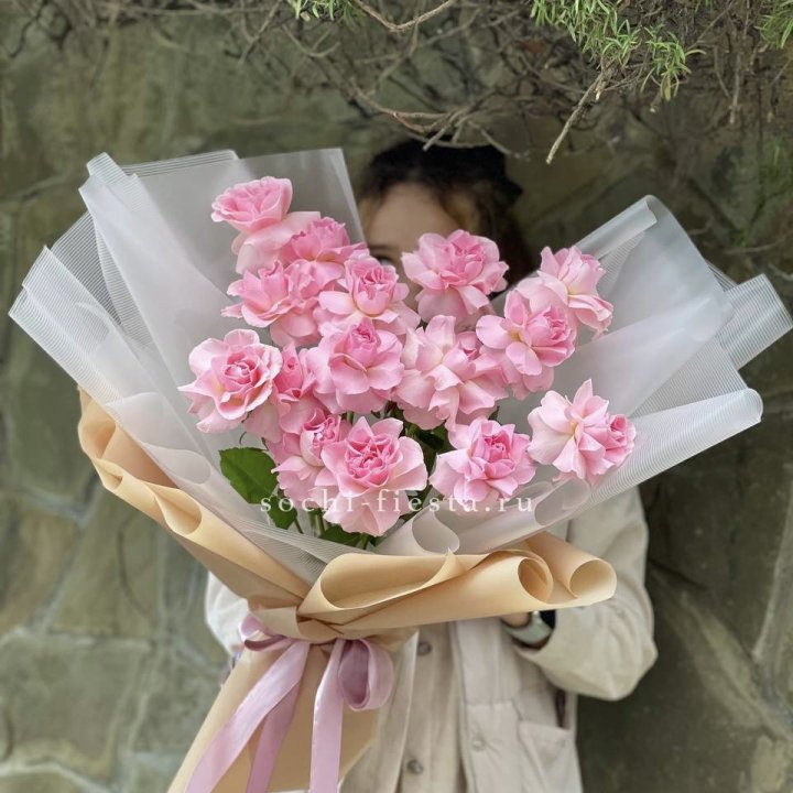 Букет из 15 французских роз Пинк дрим в Балашихе