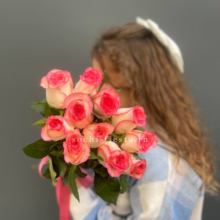 11 роз "Джумилия" в Балашихе