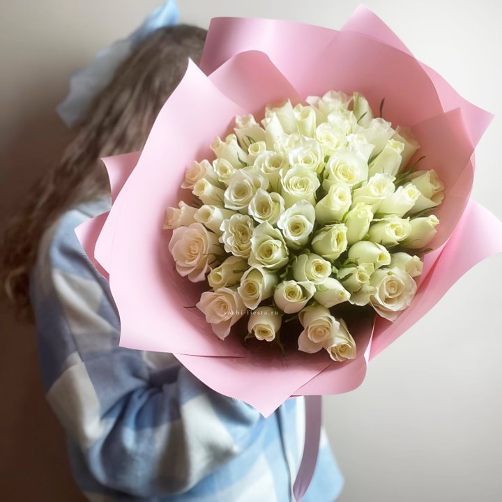 Букет из 51 белой розы (Кения) в Балашихе