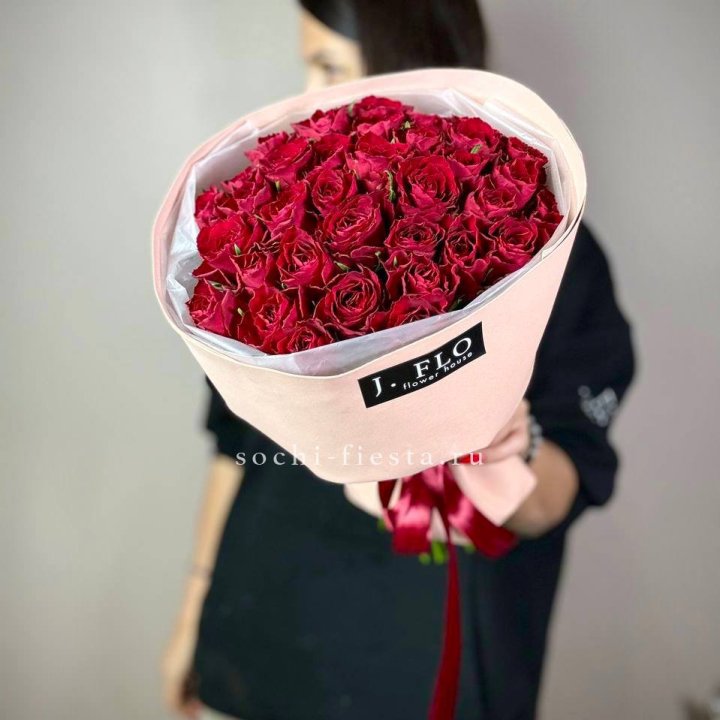 35 кенийских роз в Балашихе