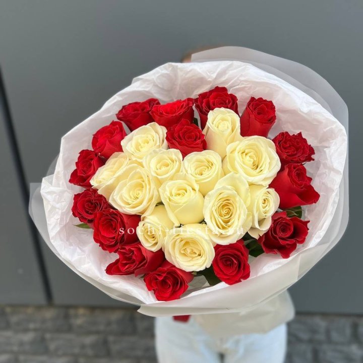 27 роз микс в Балашихе