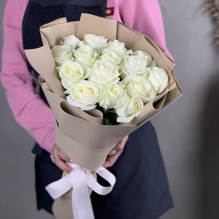 15 белых роз миракли в Балашихе
