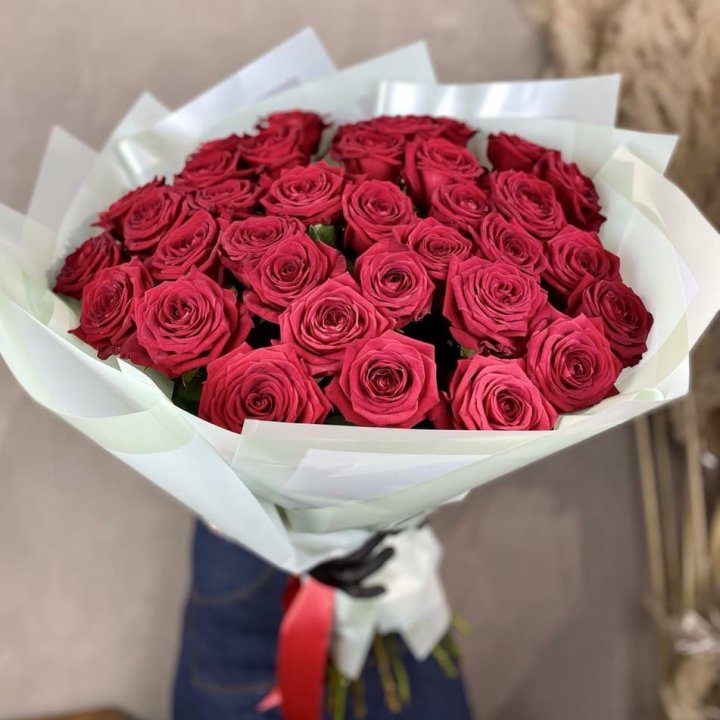 37 красных роз в Балашихе