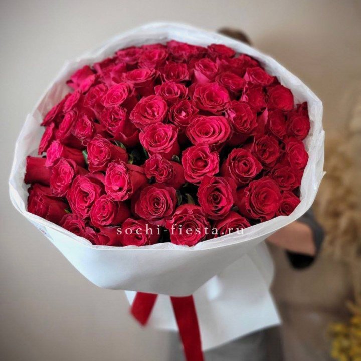 65 красных роз вайт в Балашихе