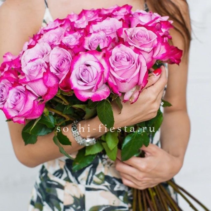 Букет высоких роз Ди перпел в Балашихе