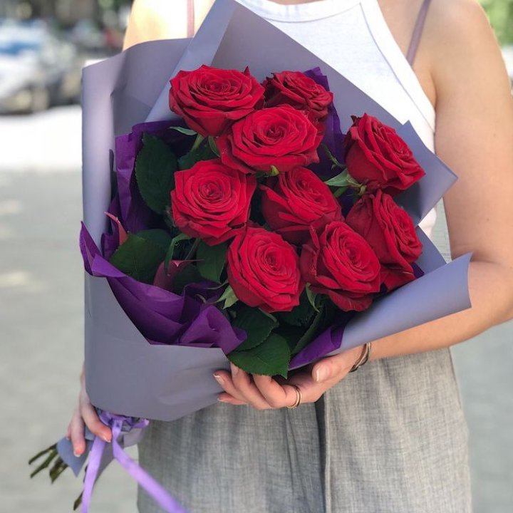 9  красных роз №1 в Балашихе